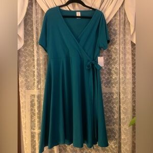 NWT West Loop Teal Faux Wrap Dress – Size Large